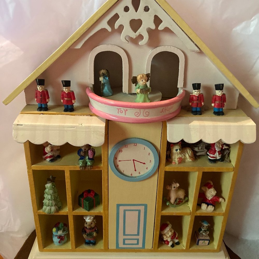 CHRISTMAS HOUSE MUSICAL CHRISTMAS MUSIC NEW HOUSE